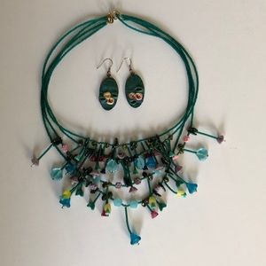 Necklace and earring set